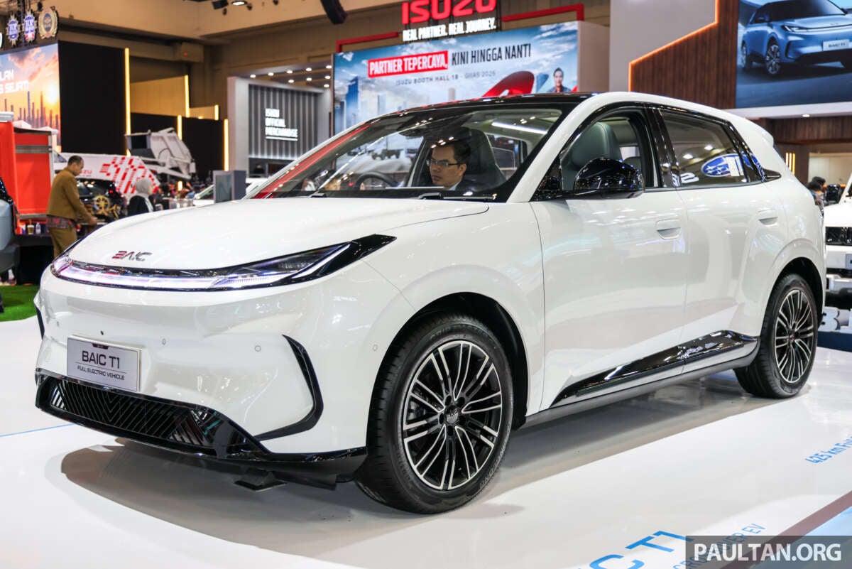 Arcfox T1 и BAIC BJ30 Hybrid