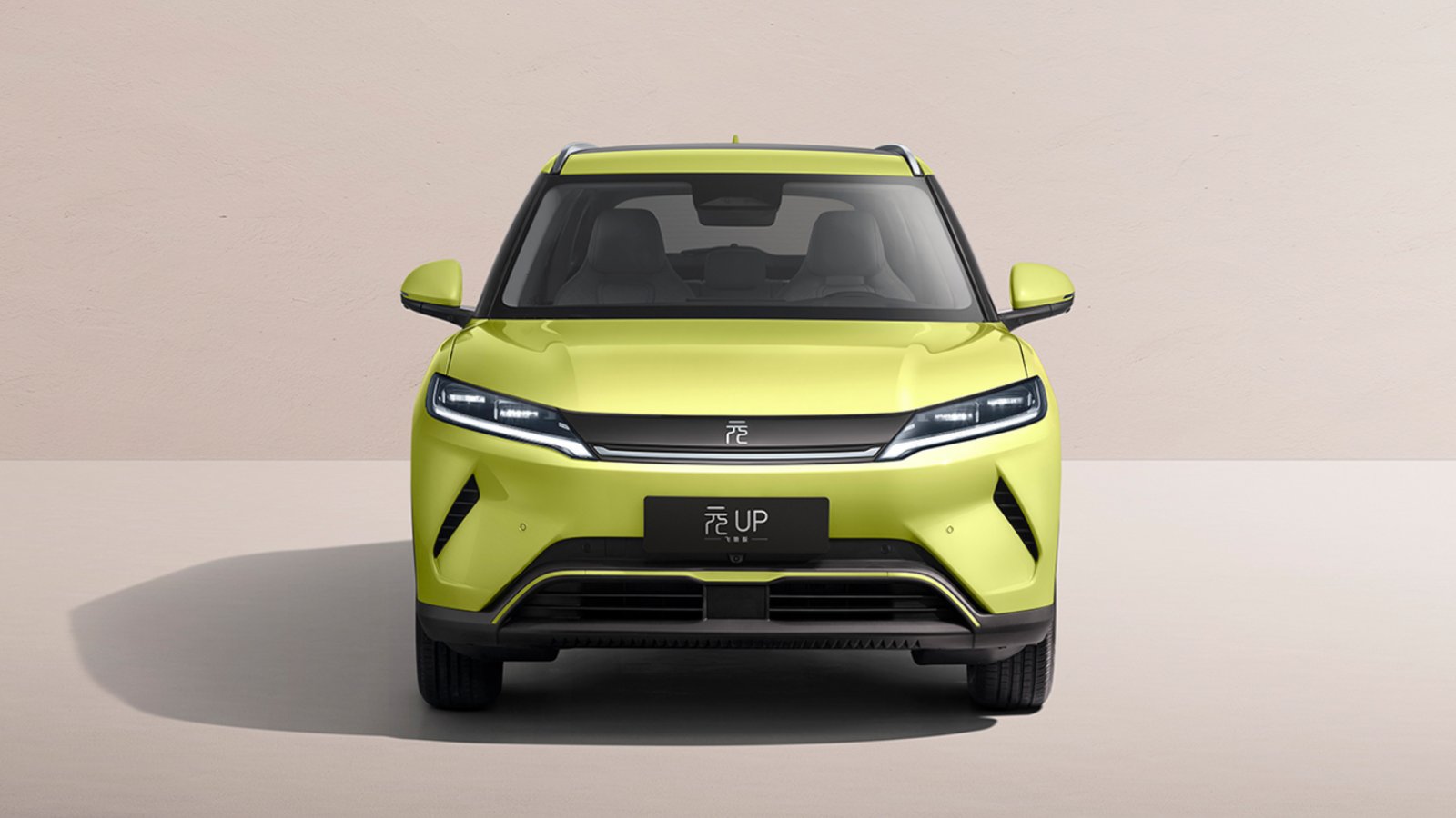 Электрический кроссовер BYD Yuan Up