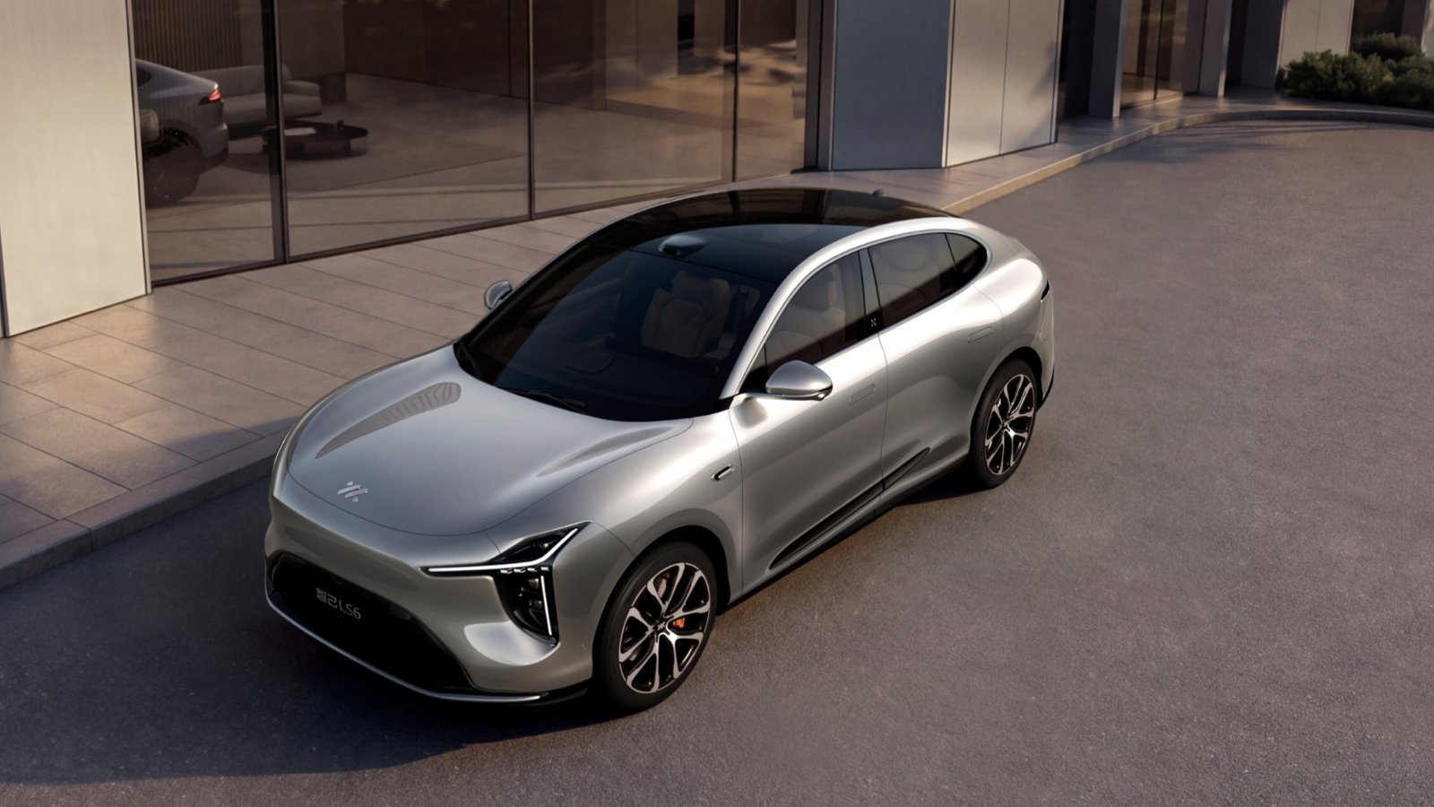 Электрический кроссовер IM Motors LS6