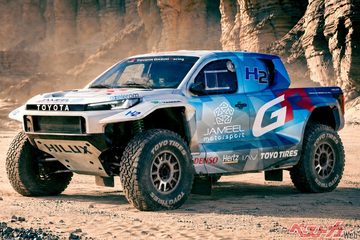 Водородный Toyota Hilux на шинах Toyo для «Дакара»